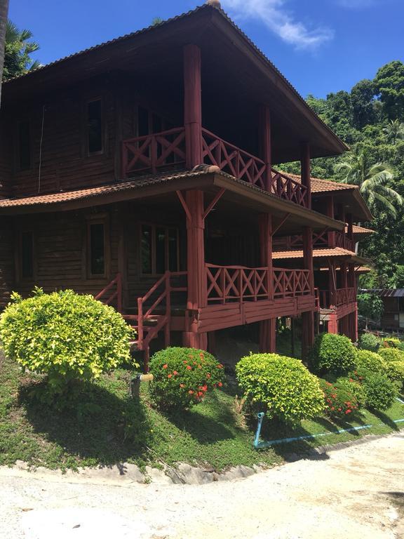 Koh Ngai Resort 3*