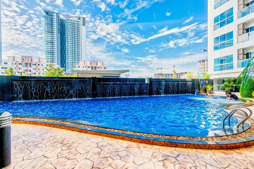 Nam Talay Jomtien Beach * Na Chom Thian