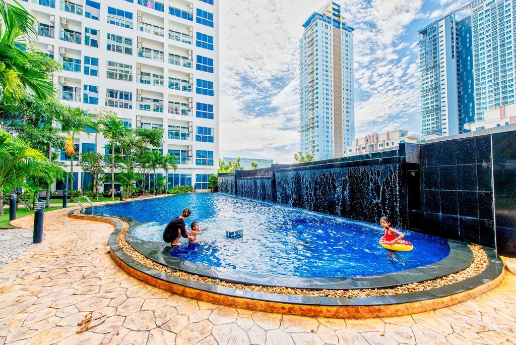 Nam Talay Jomtien Beach Apartment *