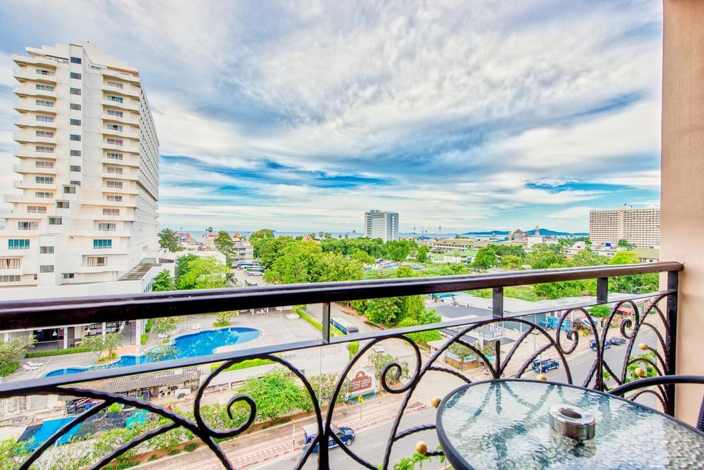 Atlantis Jomtien Beach