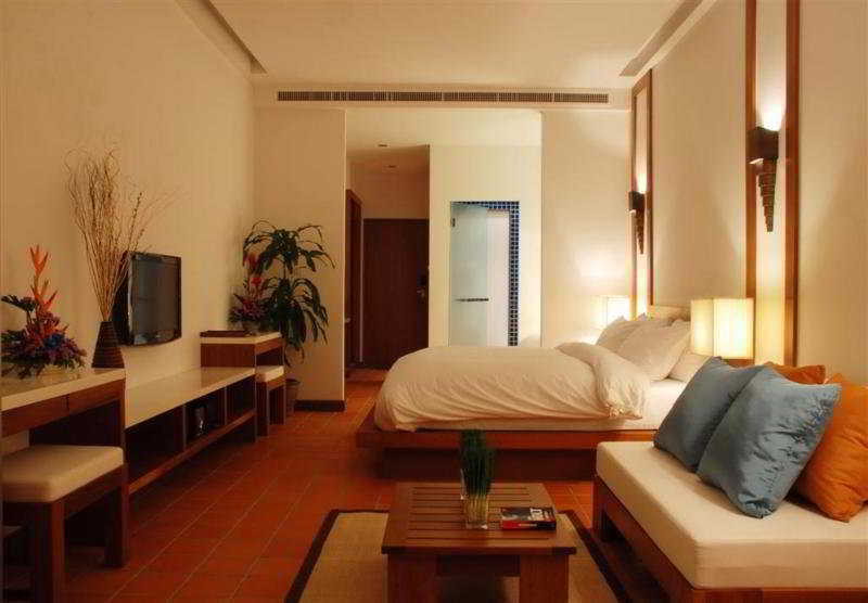 Hotel The Sea Patong Phuket