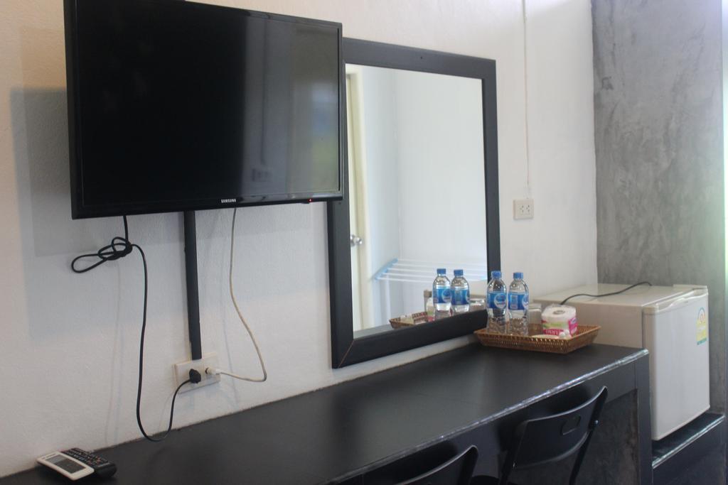 Krabi Nemo House Hostel Ao Nang