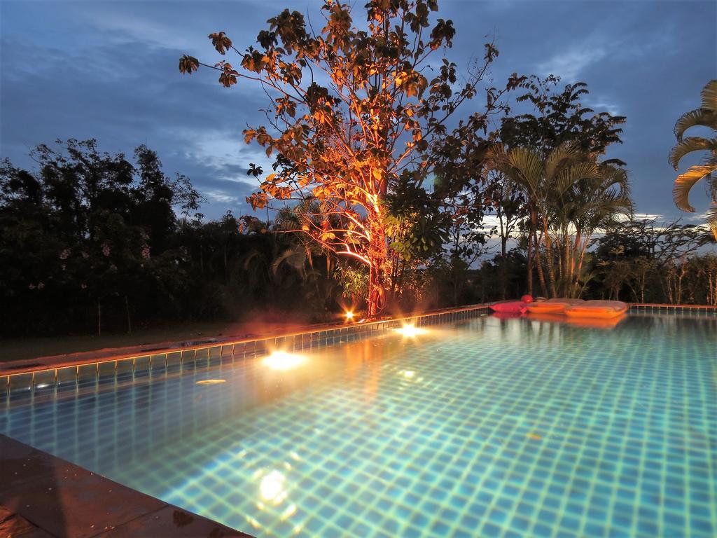 Resort Bamboo Hideaway