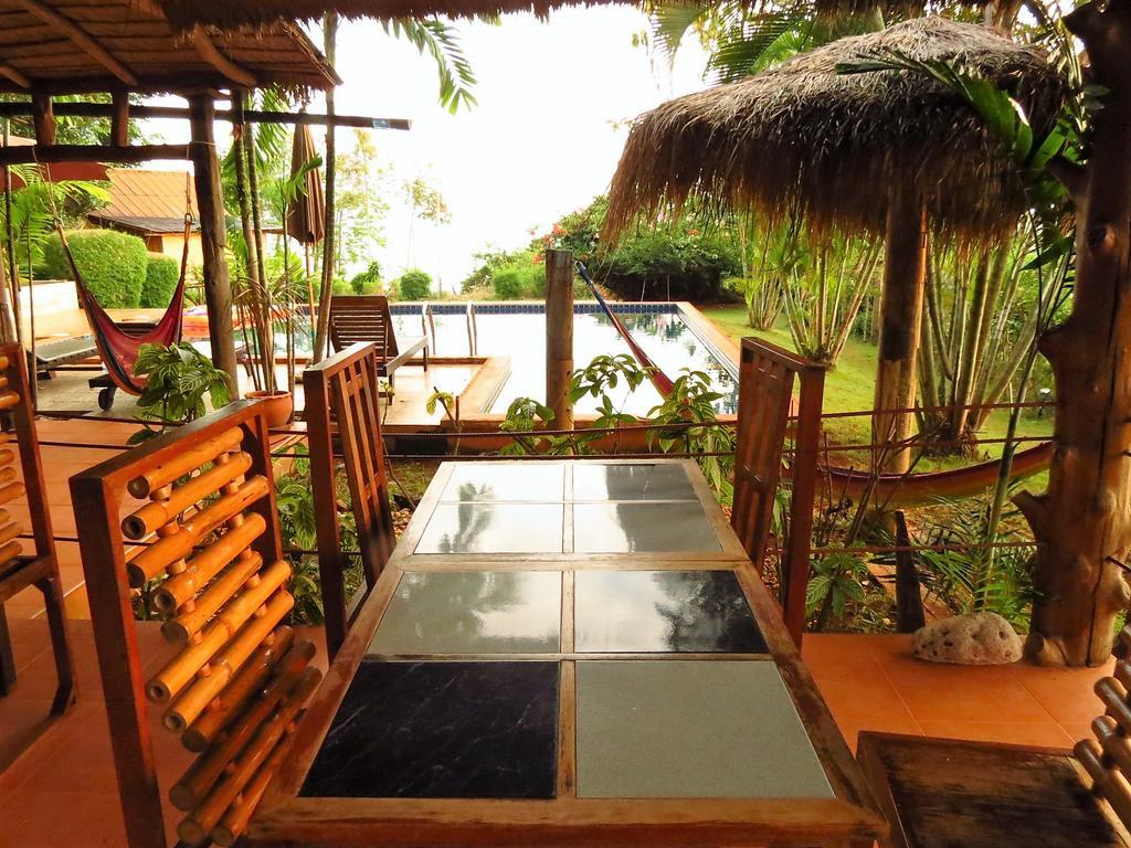 Bamboo Hideaway Resort 3*