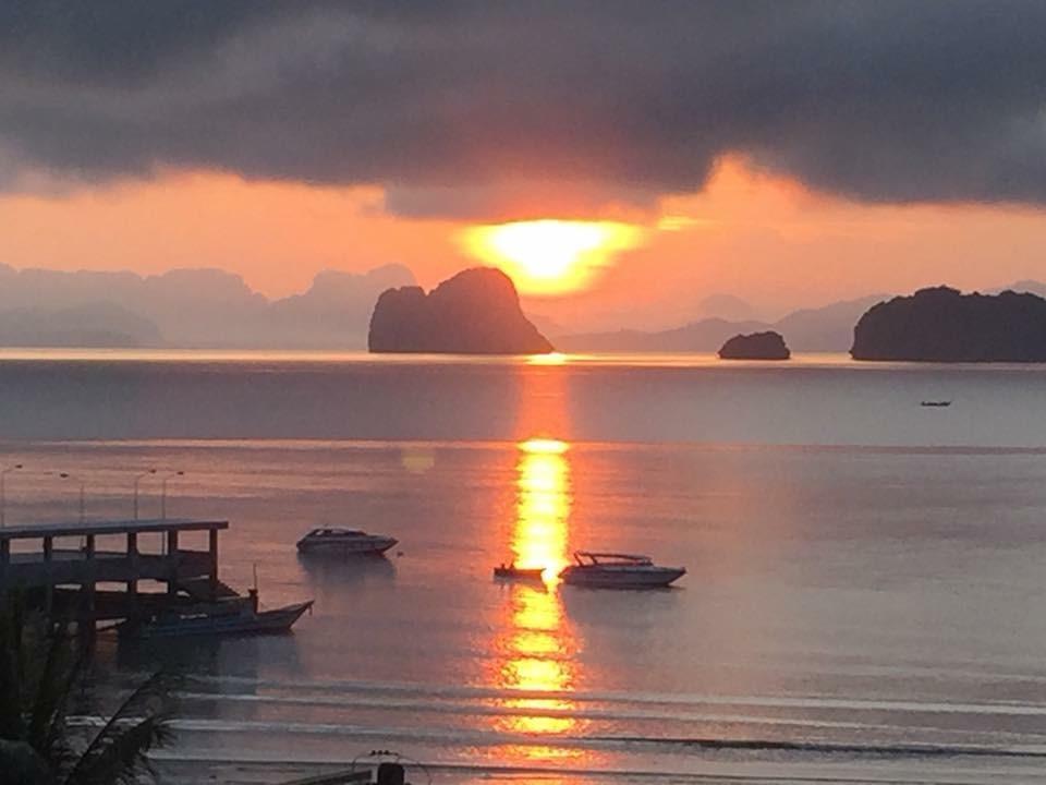 Namtok Guest house