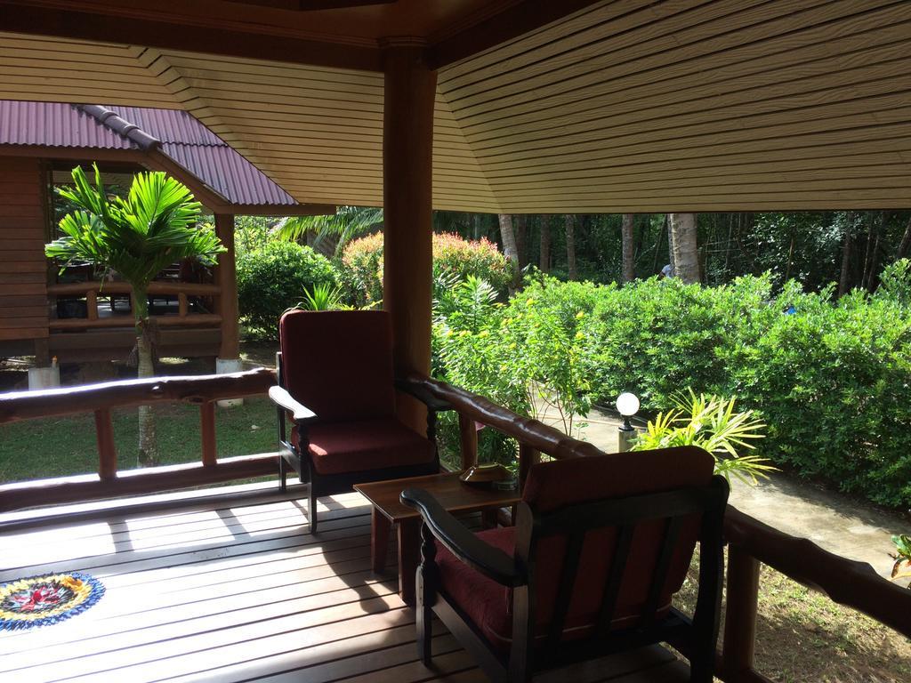 Namtok Guest house *