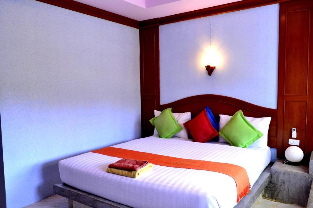 Koh Yao Chukit Dachanan Ko Yao Noi