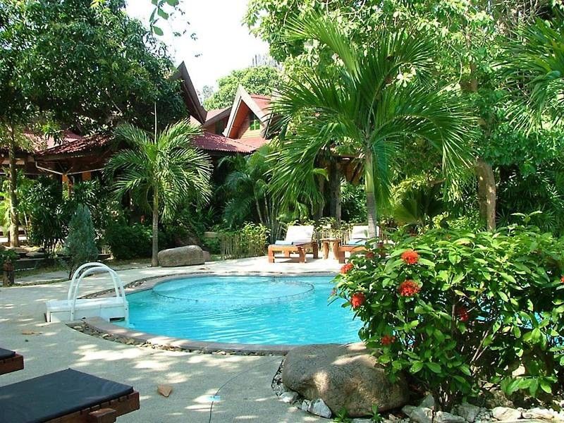 Resort Sunrise Tropical Railay Beach