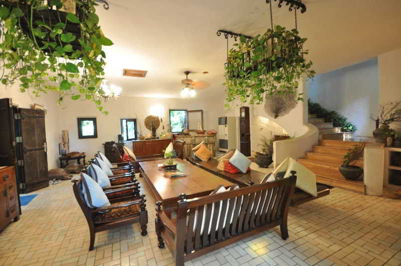 Momchailai Retreat