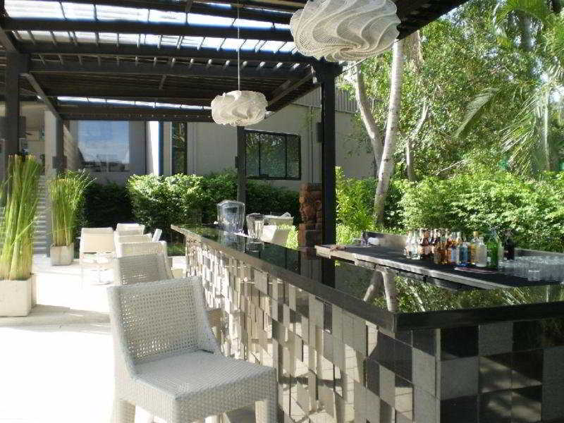 Fenix Beach Resort Samui Hotel 4*