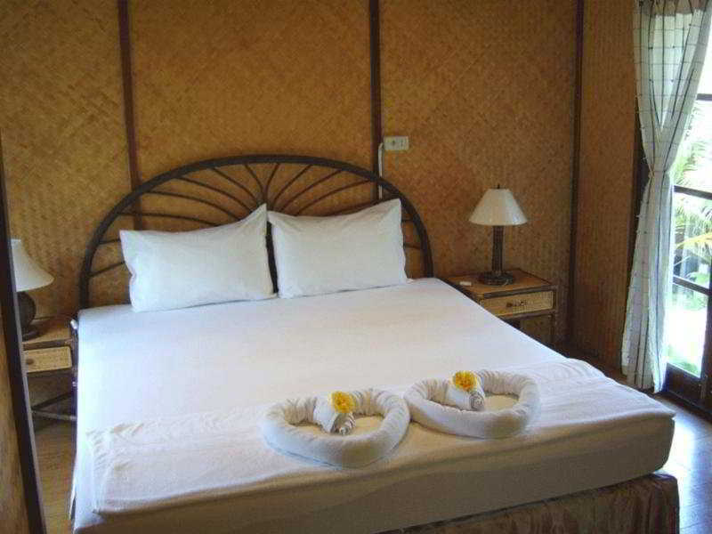 Tropical Garden Lounge Hotel