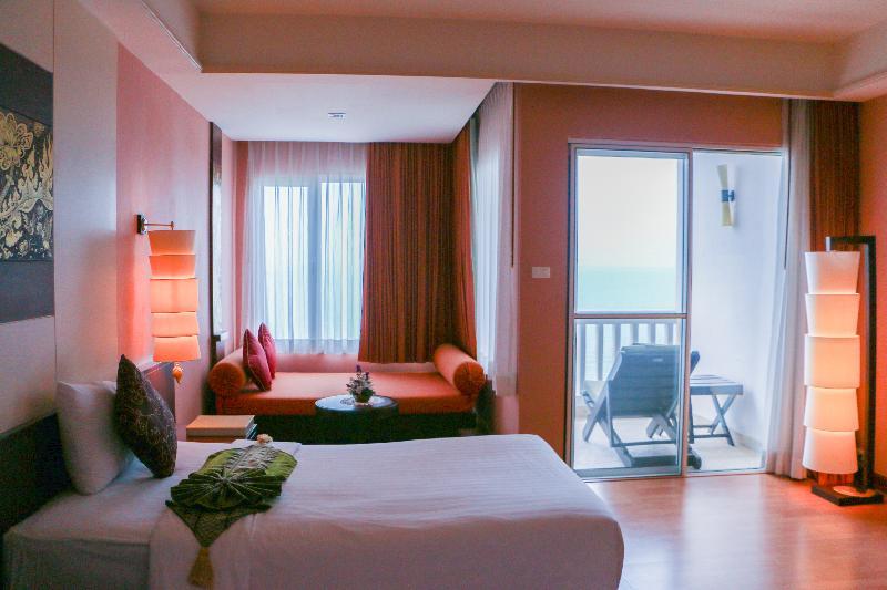 Grand Pacific Sovereign & 5*