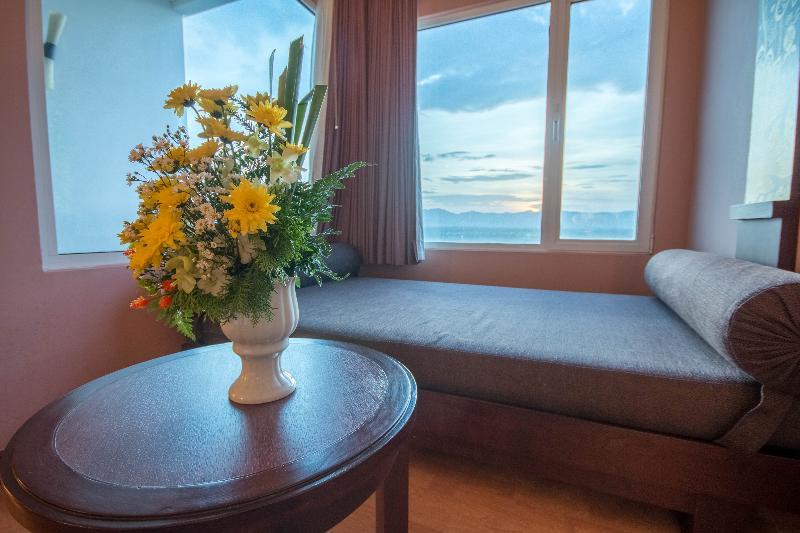Resort Grand Pacific Sovereign & Cha-Am