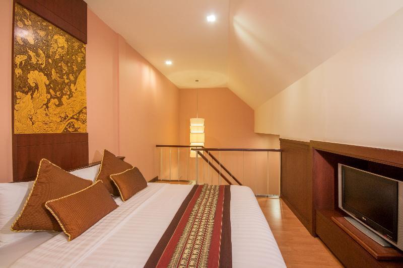 Resort Grand Pacific Sovereign &