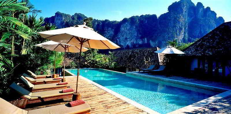 The Cliff Ao Nang Resort 3*