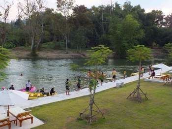 Worawee & Hotel Kaeng Krachan