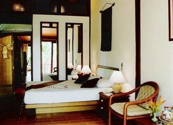 Resort Petchvarin And Kaeng Krachan
