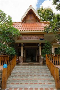 Erawan Inn
