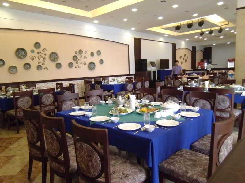 Hotel Mayflower Grande