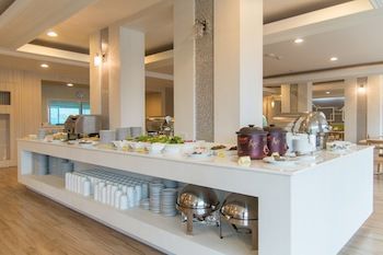 Prachuap Grand Hotel 3*