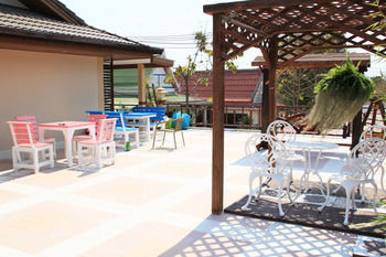 Nong Ying 1 Hotel 2*