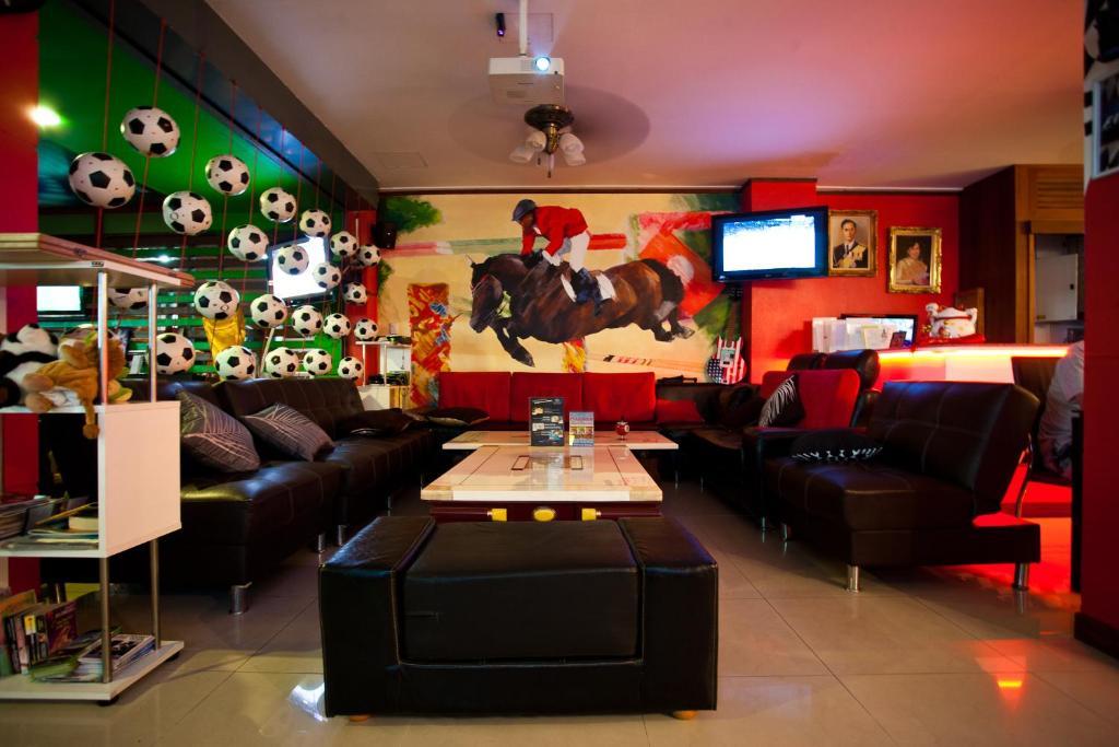 Inn Brave Lion