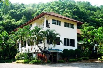 Khao Yai Wanalee And Hotel Pakchong