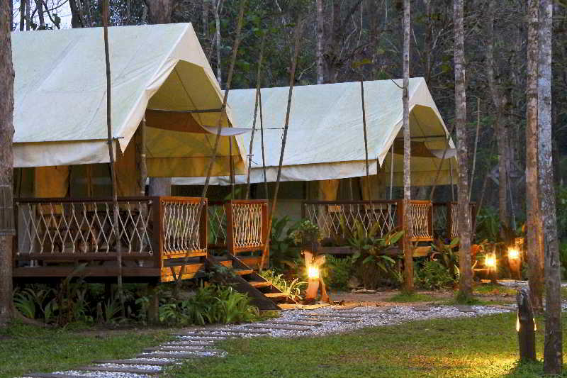 Hintok River Camp Resort