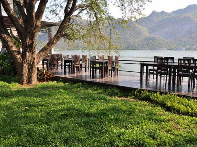Resort Monsane River Kwai Kanchanaburi