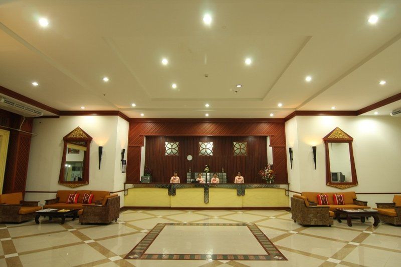 Eastiny Hotel 4*