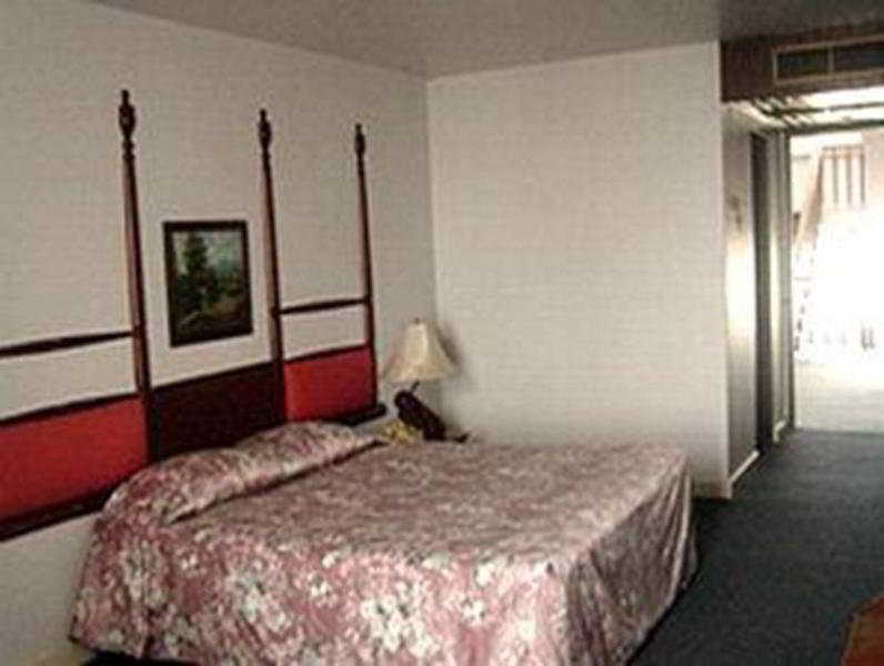 Welcome Plaza Hotel