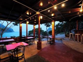 Resort Phuphaya Seaview - Adult Only Phi Phi Don