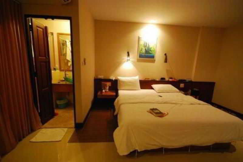 Samui Guest house 2*
