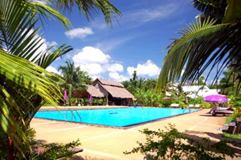 Hotel Chumphon Cabana Resort 4*