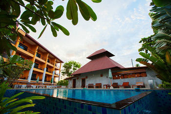 Chalicha Resort 3*