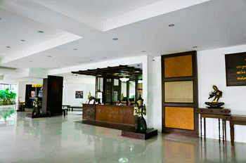 Nana Buri Hotel 3*