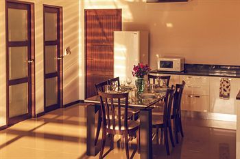 Onyx By Tropiclook Villa