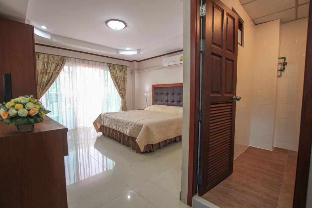 Brave Lion 3* Jomtien Beach