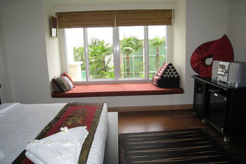 Sunvillas Hua Hin Blue Lagoon