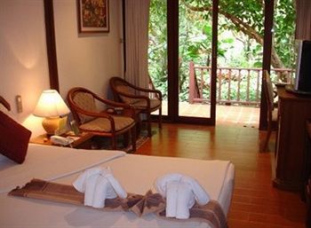 Resort Petchvarin And