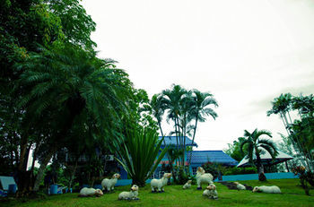 Chatpetch Hotel