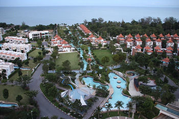 Boathouse Hua Hin Hotel