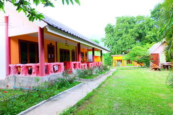 Friendly Resort Pai