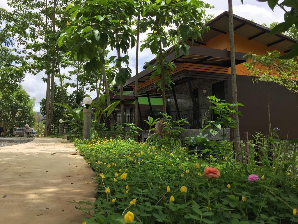 Baan Rai Phufah Chiangrai Resort 2*