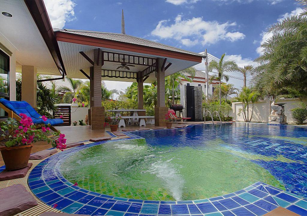 Villa Victoria *