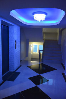 The Smart Yai 3*
