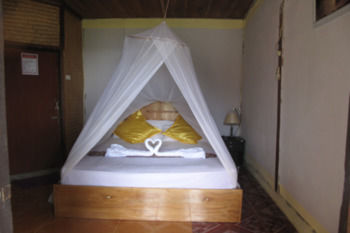Klong Jark Hotel
