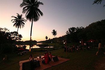 Khao Kheaw Es-ta-te & Safari