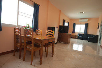 Hotel Narnia Pattaya 2 3*