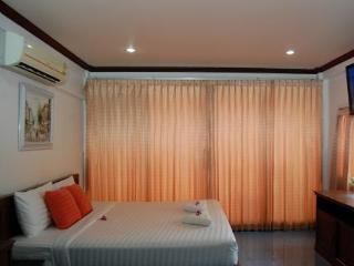 Greenvale Serviced *